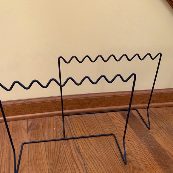 Slim profile necklace holder/ jewelry rack - Picture 1 of 4